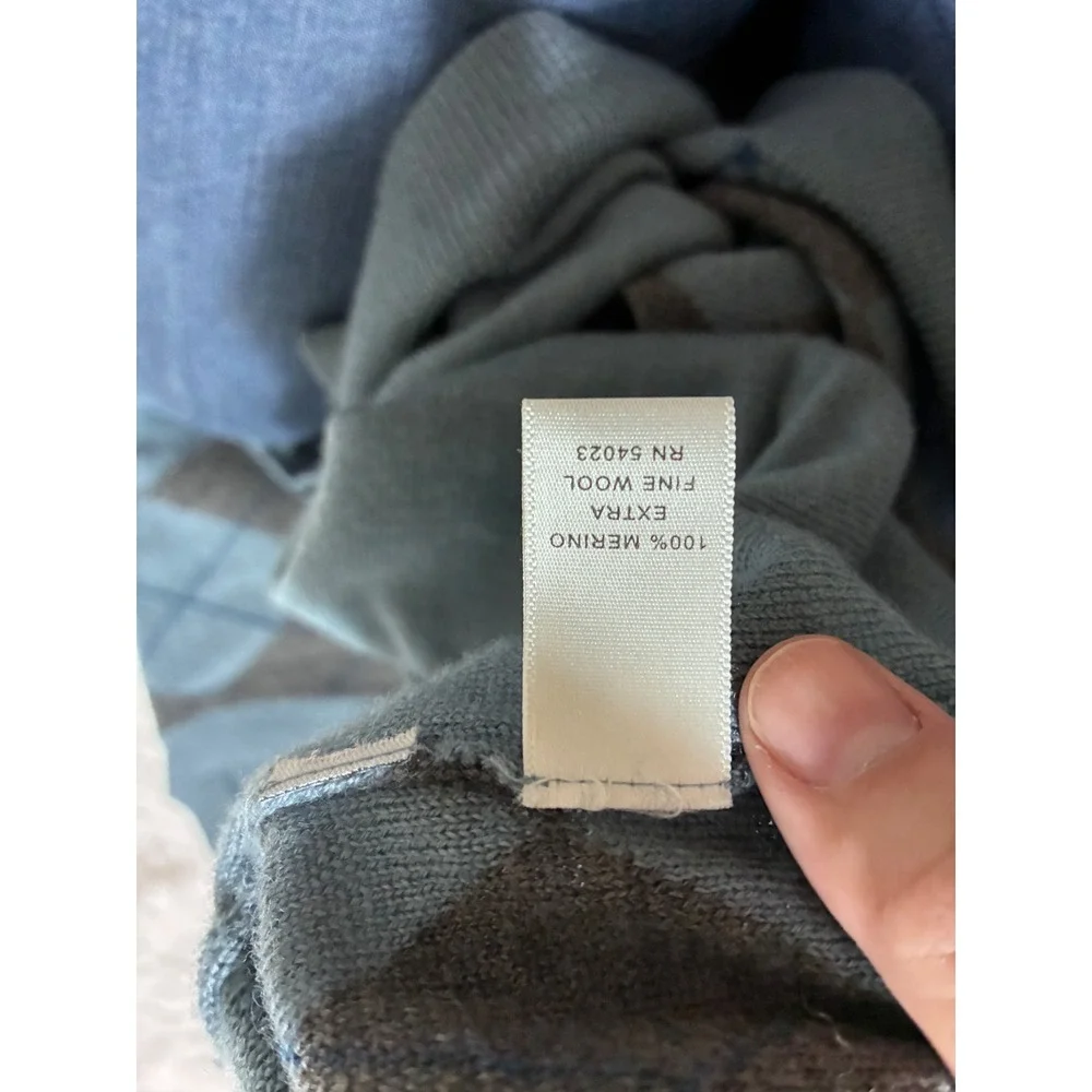 Banana Republic Mens Blue Argyle Merino Wool V-Neck Sweater Vest Large
